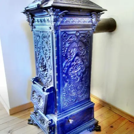 Retro - 19th Century 4* בלצ'יק