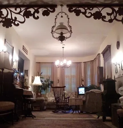 Retro - 19th Century Gasthuis 4*