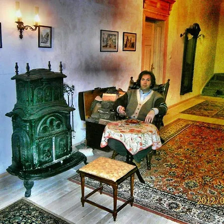Retro - 19Th Century Guest House 3*