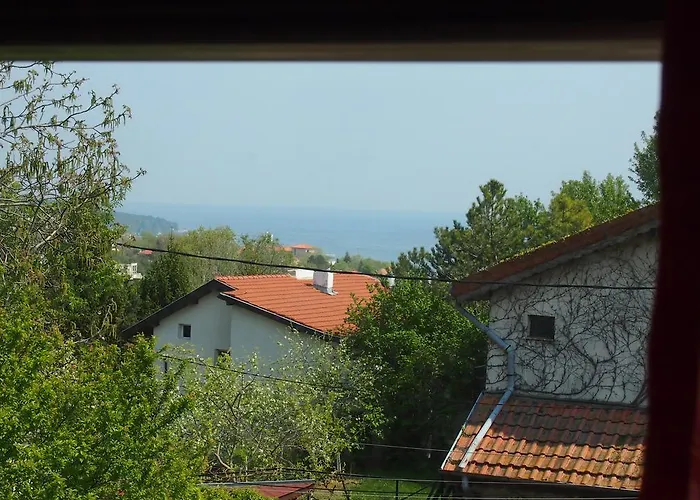 Gerry Guest house 3*